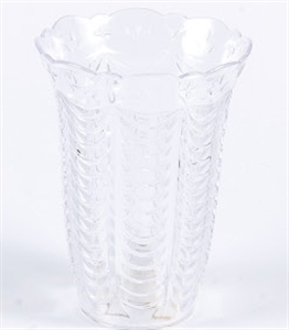 Изображение PLASTIC FLOWER VASE